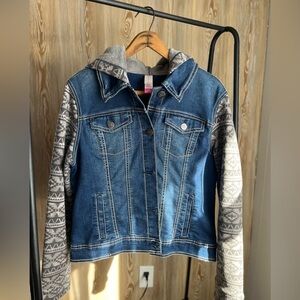 Western patterned hooded Jean jacket